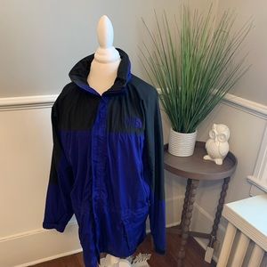 Mens size L North Face Rain Jacket/ Windbreaker (Royal Blue & Black)
